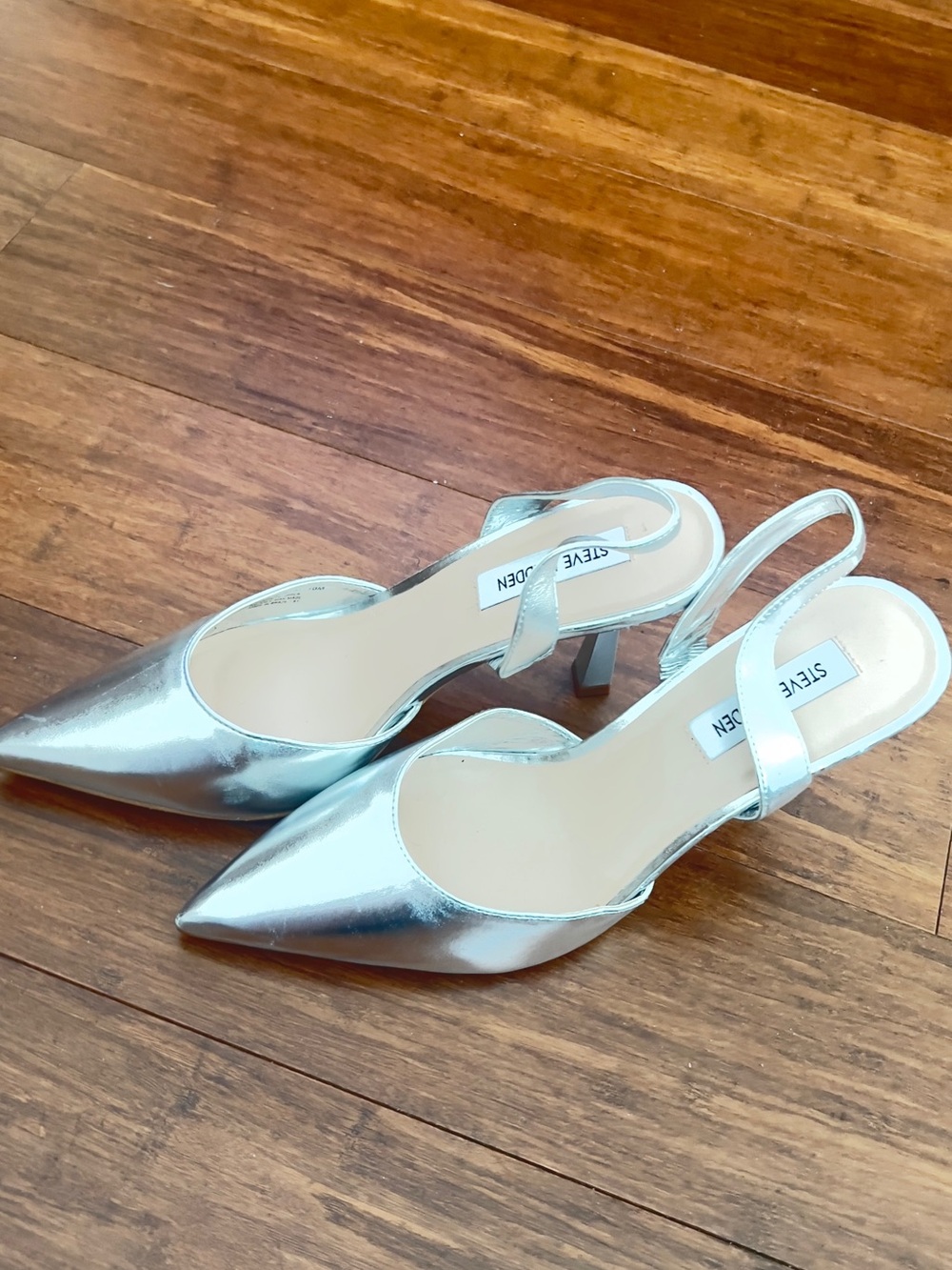 Steve Madden Metallic Silver Pointed Slingback Heels - Picture 3 of 7